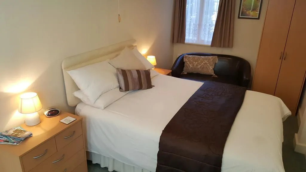 Swiss Cottage Bed And Breakfast-1