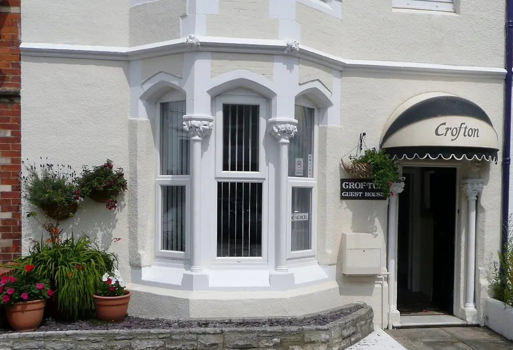 Crofton Guest House-1
