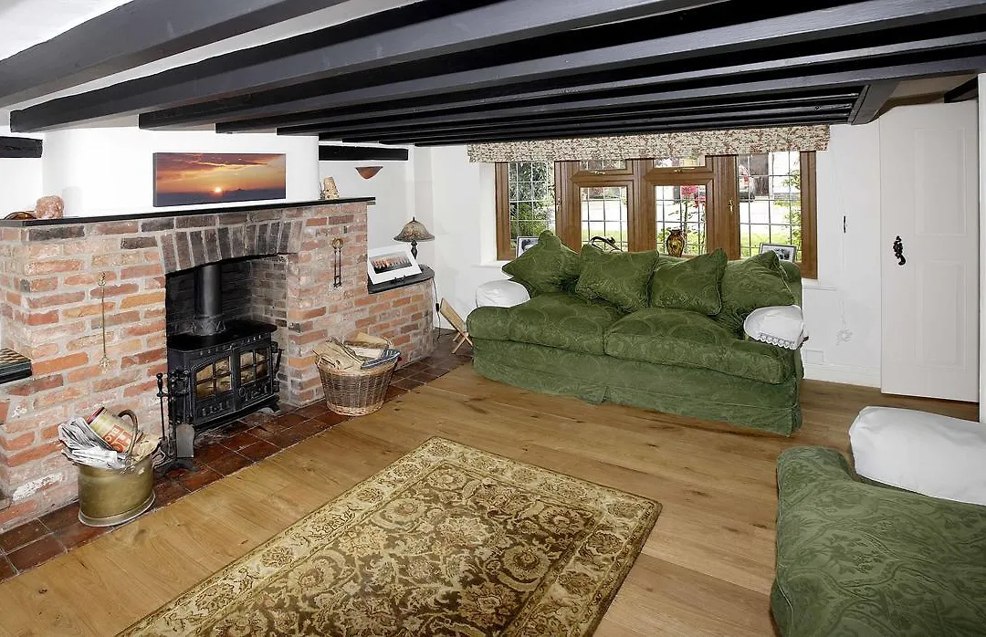 Rose Cottage-1
