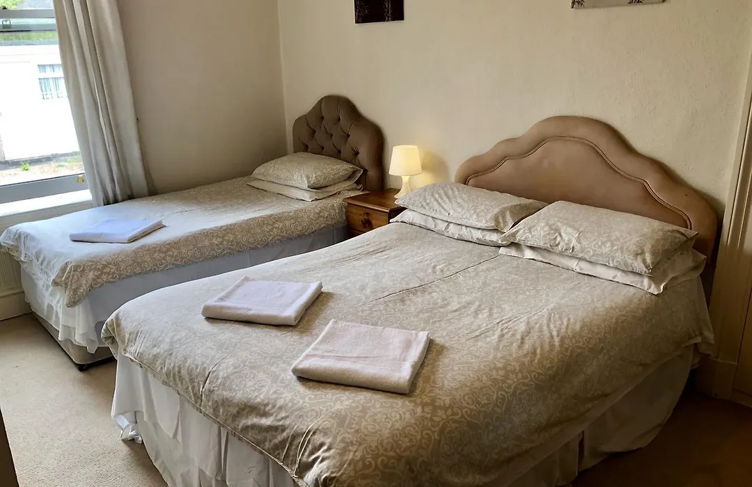 Errolbank Guest House-1