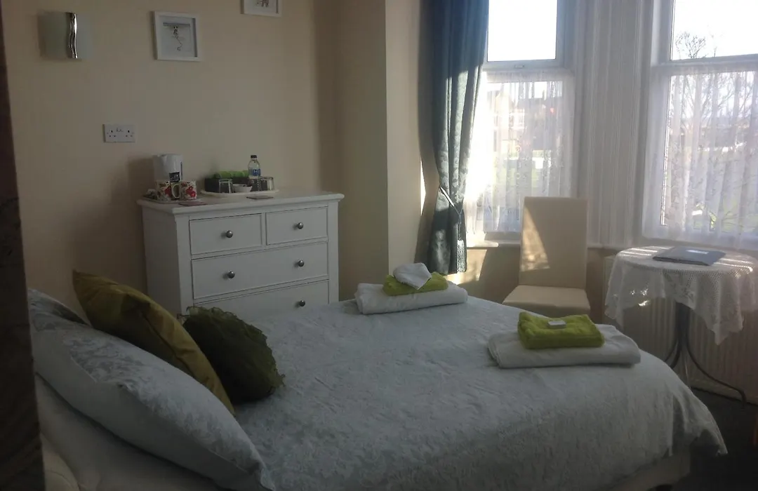 Cleasewood Guest House-1