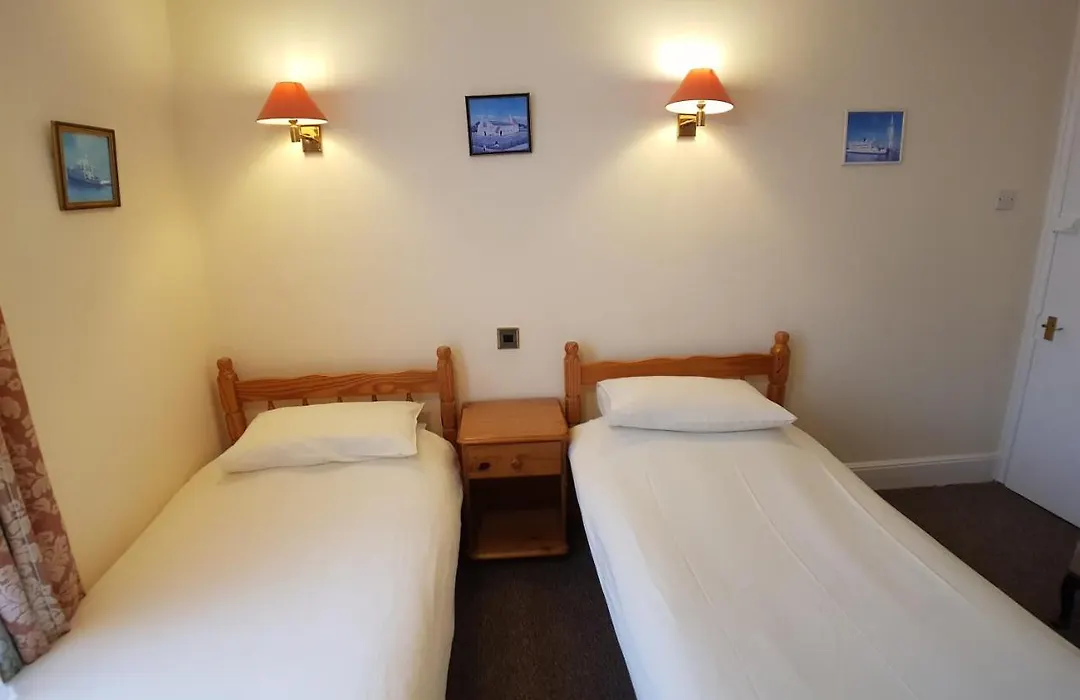 Everley Guest House-1
