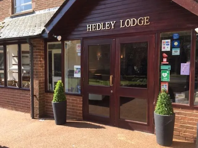 Hedley Lodge Guest House-1