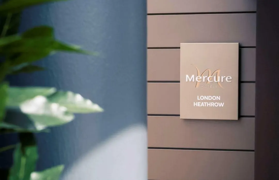 Mercure London Heathrow Airport-1