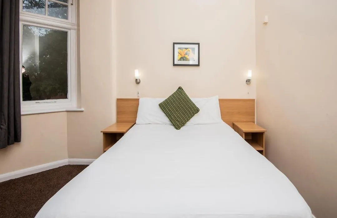 Rowton Hotel-1