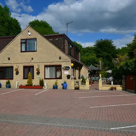 Castle Green Bed And Breakfast-3
