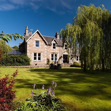 Croft-Na-Coille B&B And Coach House-2