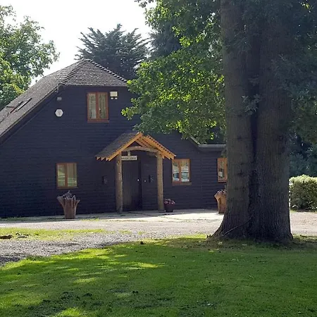 Oakside Lodge Guest House-2