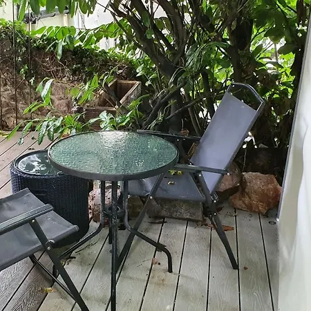 Cozy Bit On The Side-3