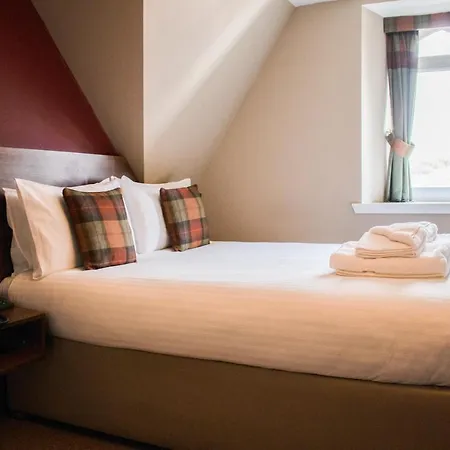 The Portree Hotel-3