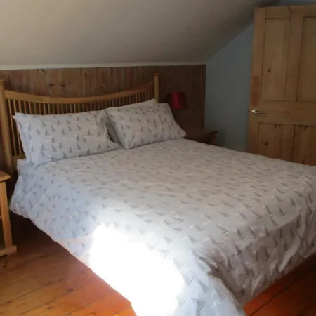 Brookshill House B & B-3