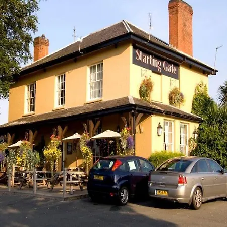 Premier Inn Hereford Holmer-2
