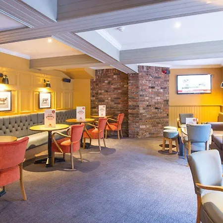 Premier Inn Preston East-3