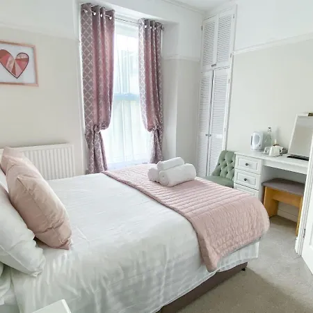 No 6 Quality Guesthouse-2