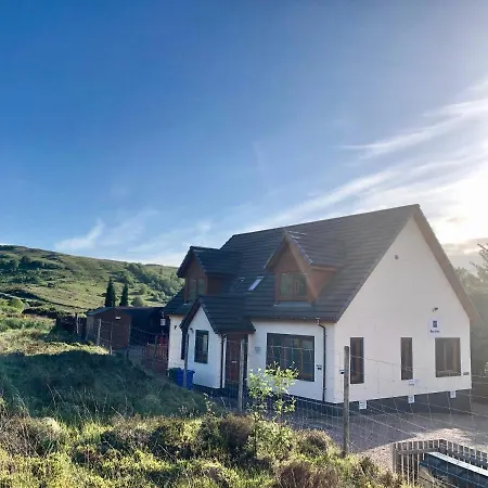 Highland Stays - Ben View Double Rooms-2