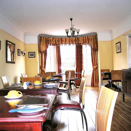 All Seasons Guesthouse-3