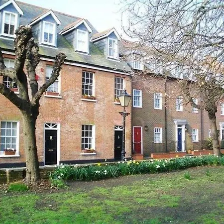 The Quay - Old Town Poole B&B - Great Location - Secure Free Parking-2