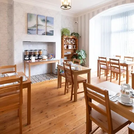 Cromer Guest House-2