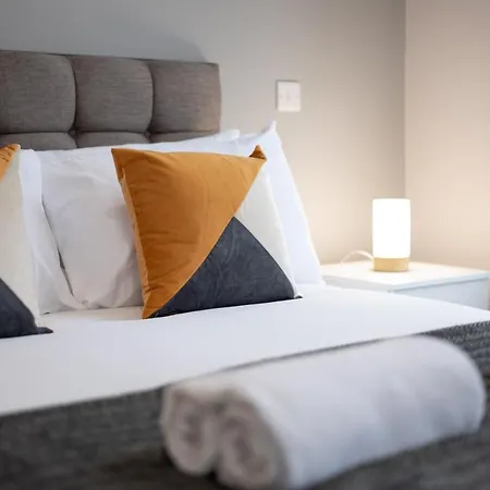 Copper House- Smart Stay Near Stadium & City-3
