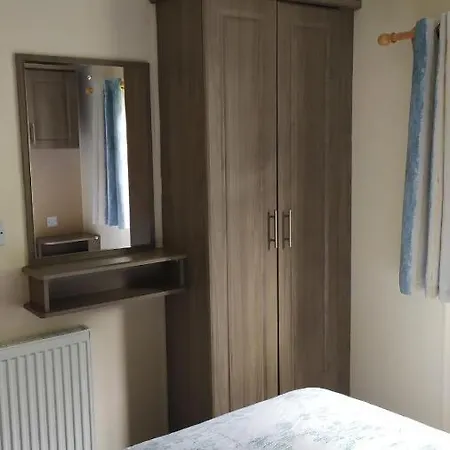Newquay Holiday Home-2