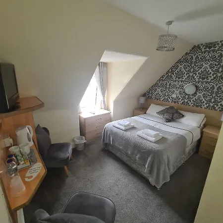 Glenmoore Guest House-2