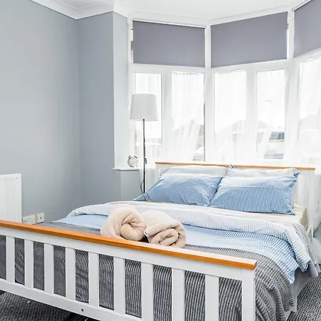 Shirley House: Self-Catering Near Southampton Hospitals-2