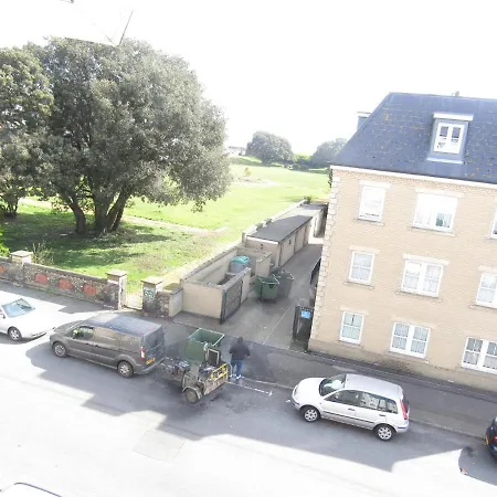 Silverstone House-2
