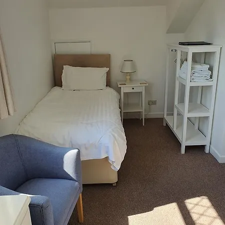 Cringleford Guest House-2