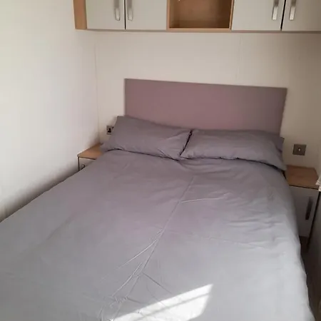 Fairway Caravan Retreat: Ferry Discounts Available-2