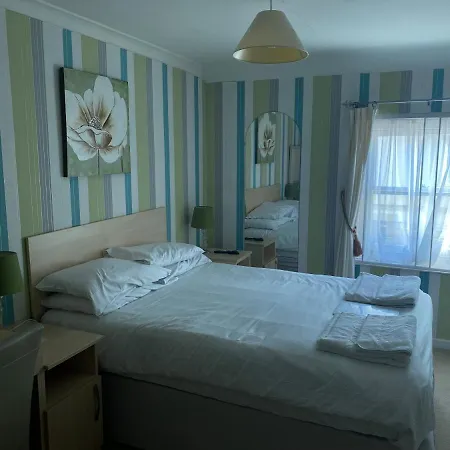 Weymouth Beach B&B - Adult Only-2