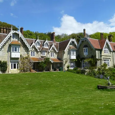 Lisle Combe-3