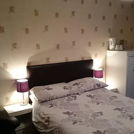 Moorland House-3