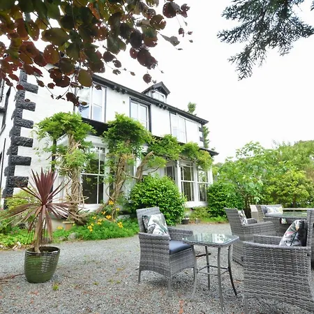 Fairfield House And Gardens-2