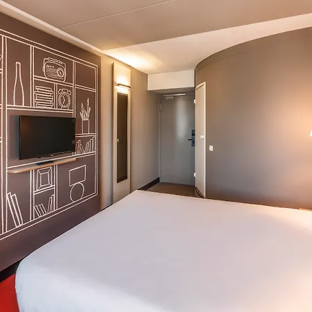 Ibis Birmingham Bordesley-3