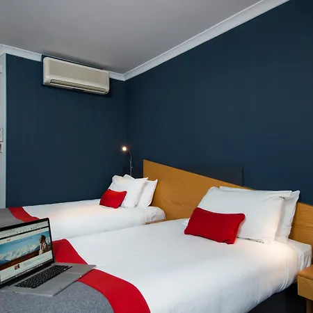 Holiday Inn Express Glasgow City Riverside By Ihg-3
