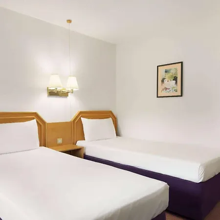Days Inn Kendal - Killington Lake-3