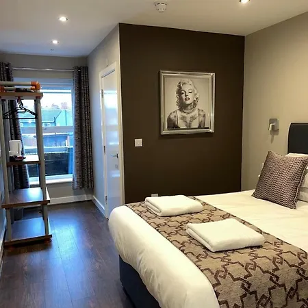The Vine Hotel Chapel St Leonards-3
