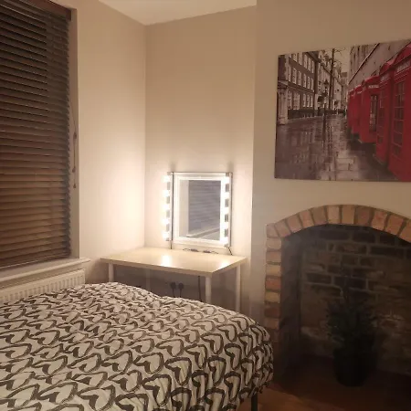Derby Pride Park Single , Double, Twin, Family Rooms-Skylink To Download Festival-2