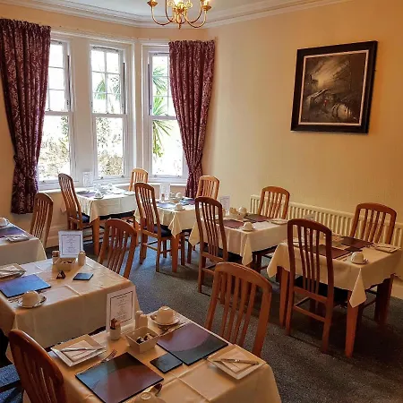 Kingsholm Guest House-3