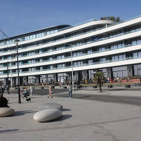 Tor Dean Guest House-3