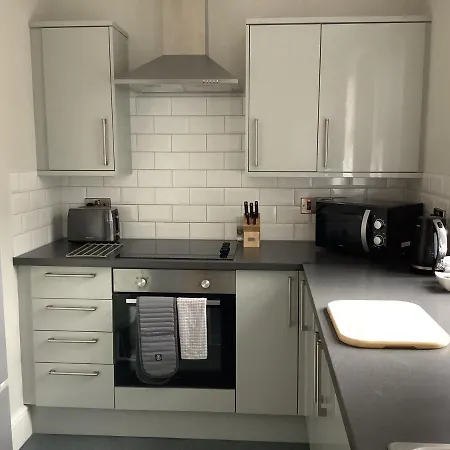 Jeffersons Hotel & Serviced Apartments (Adults Only)-3