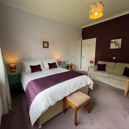 Blackburn Villa B&B-3