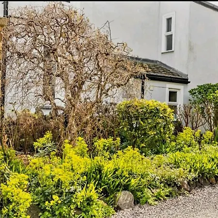 The Mews - Less Than 1Km To City Centre - Stadium - Castle - 10 Min Walk-2