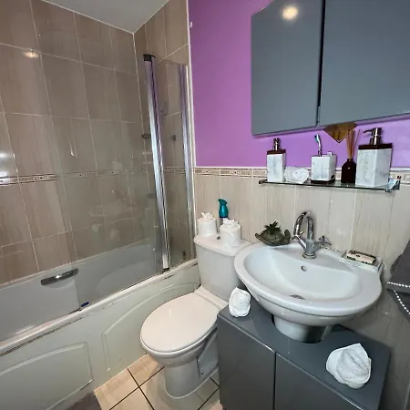 Quayside Deluxe Double Room-3