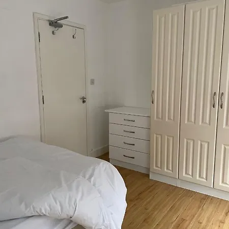 Private Room In A Shared Accommodation-2