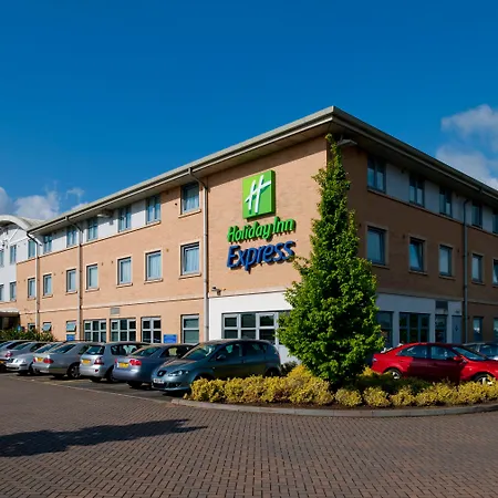 Holiday Inn Express East Midlands Airport By Ihg-2