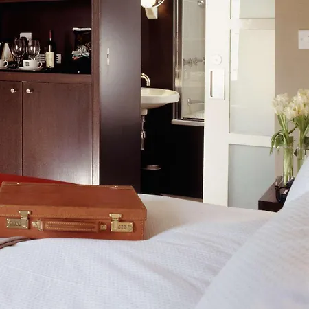 Harts Hotel-2
