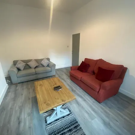 Luxury Fully Furnished Bedrooms-3