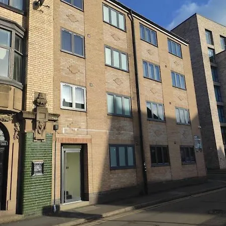 Deluxe 1 Bed Studio 2A Near Royal Infirmary & Dmu-2