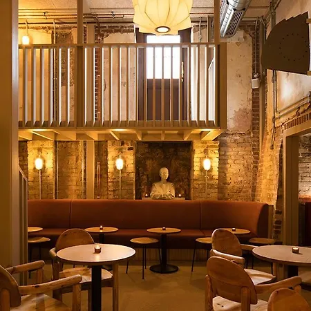 Fort Road Hotel-3